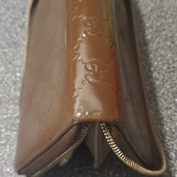 Gucci Guccisma Monogram Zippy Long Wallet - Picture 7 of 8